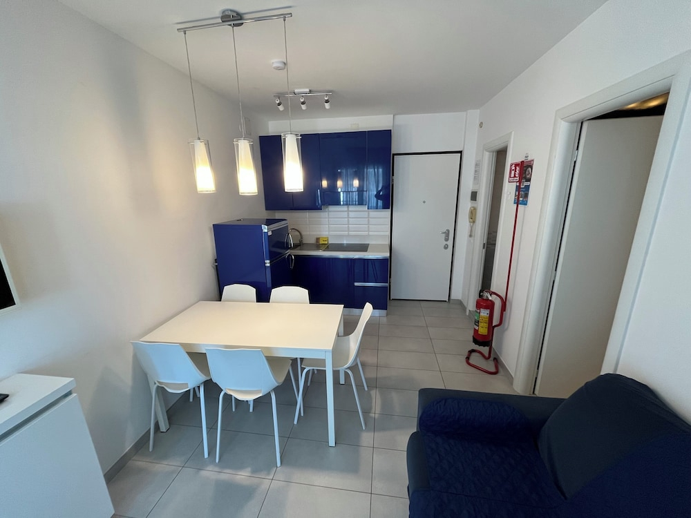 Condominio Sabrina - 50m from the beach
