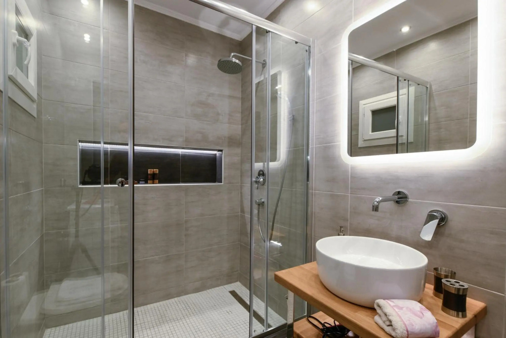 Adell Luxury Apartments
