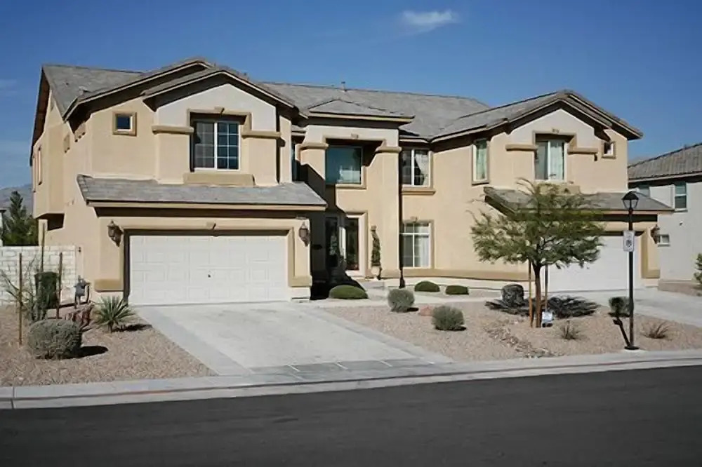 Jewel Estates - Golf Cribs