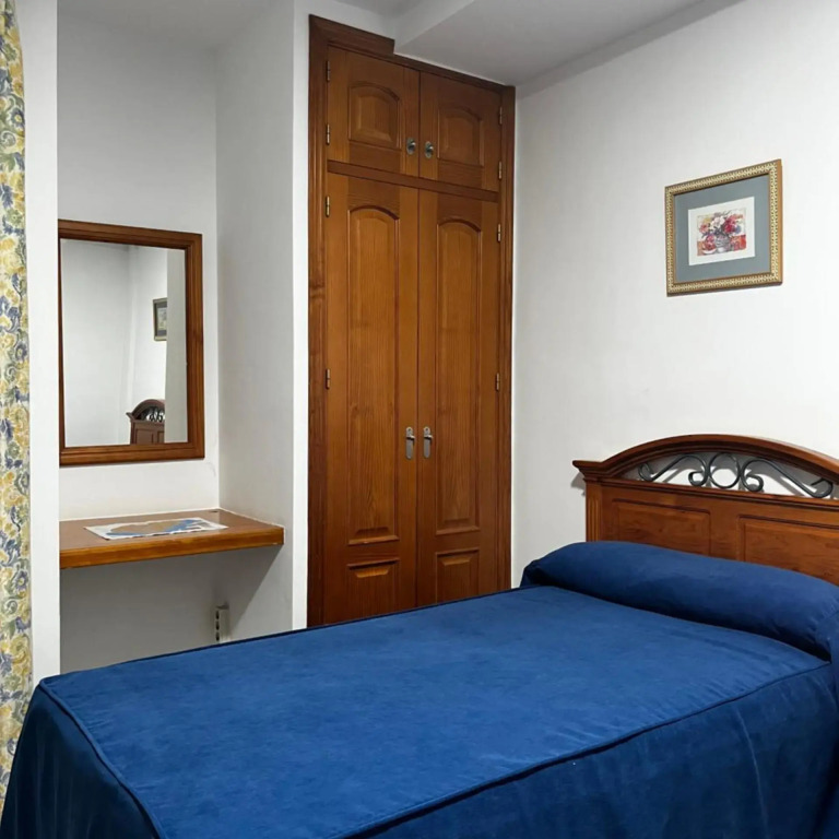 Bayo Lirola Hotel Balisa