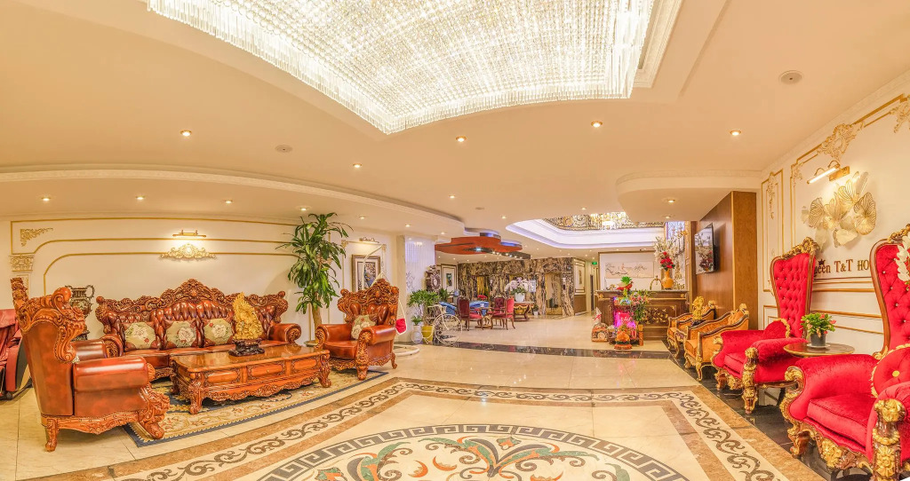Queen T&T Dalat Hotel