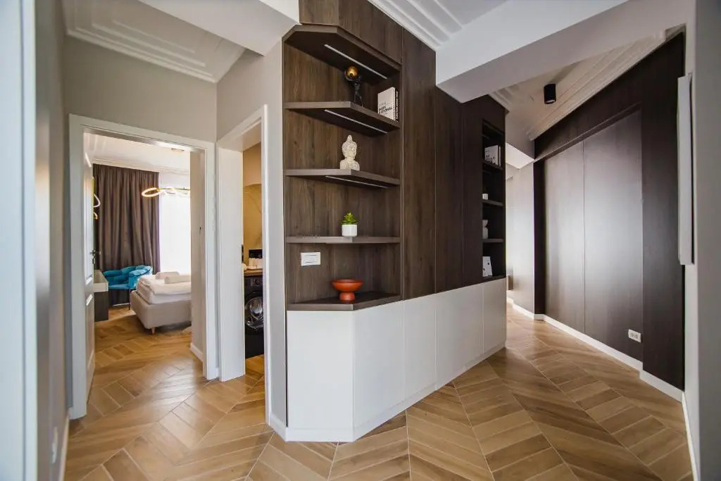 Exquisite Experience at EAS Residence