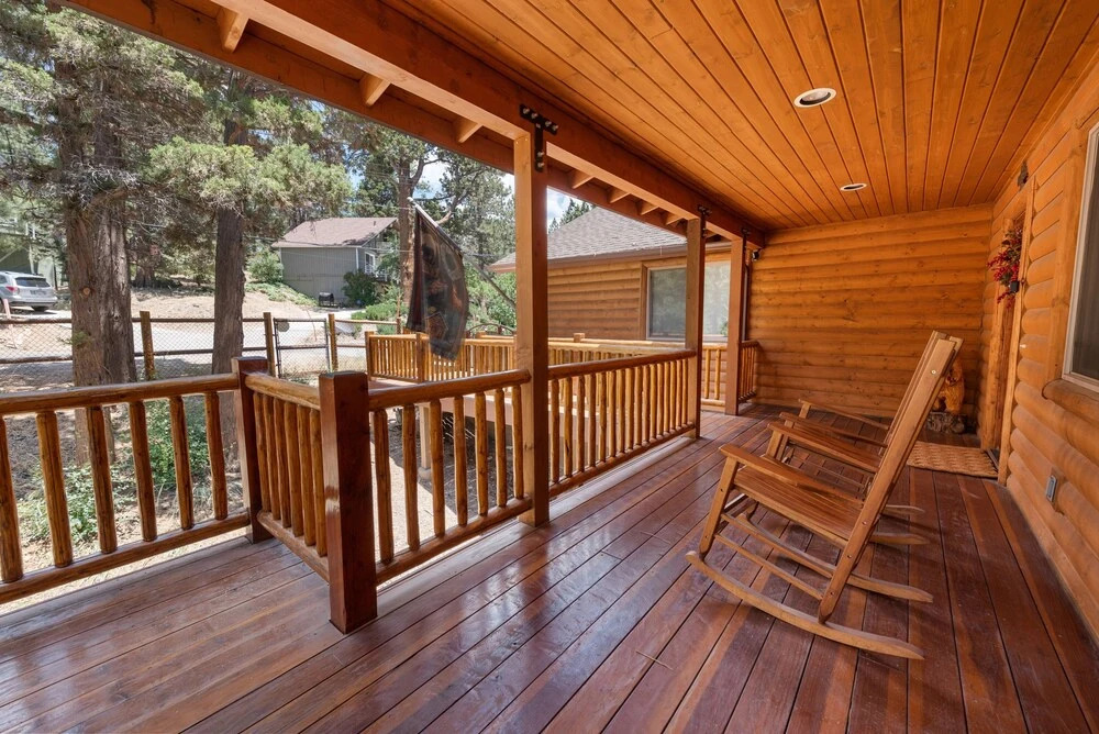 Paradise Peak - One Of Kind And Breathtaking Log Cabin With Hot Tub And Game Room! 3 Bedroom Cabin