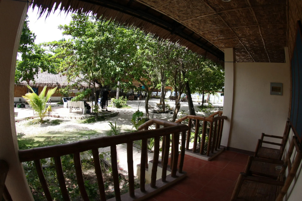 Evolution Dive and Beach Resort