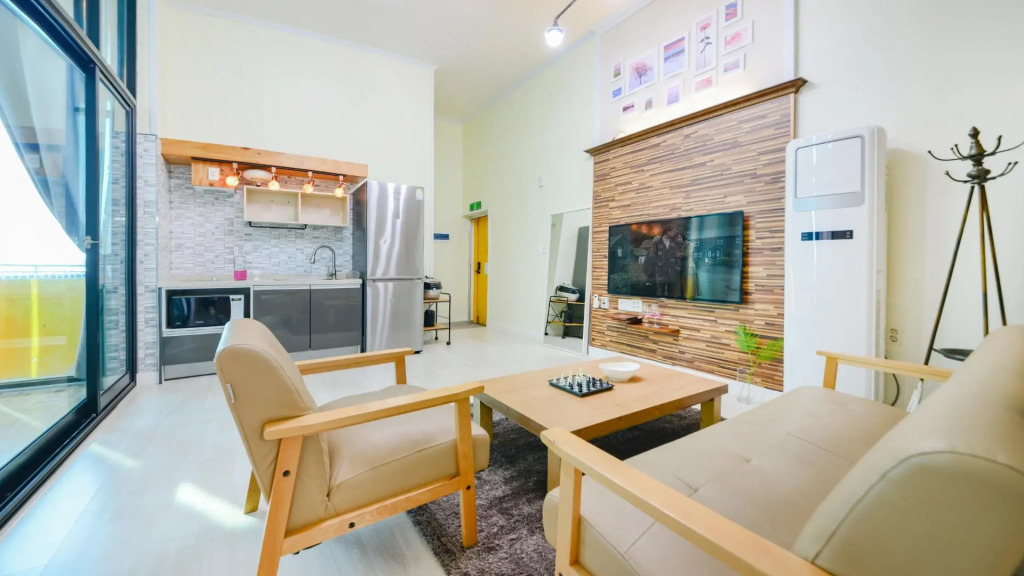 Yeosu Wow A Pension