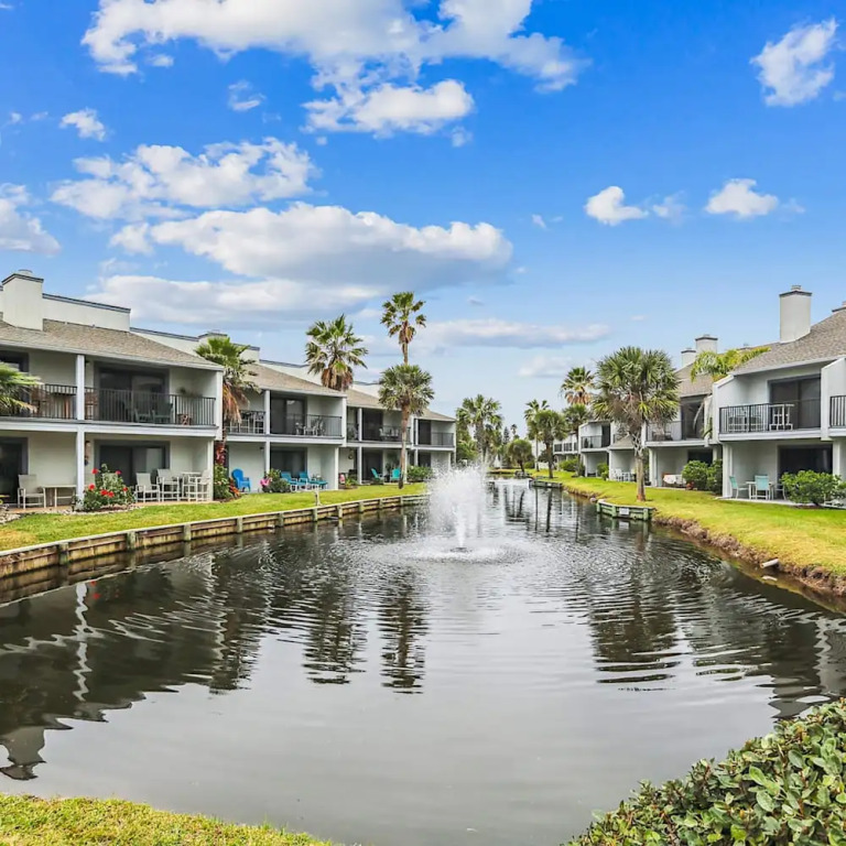 Oceanfront 3BR Luxe New Rental