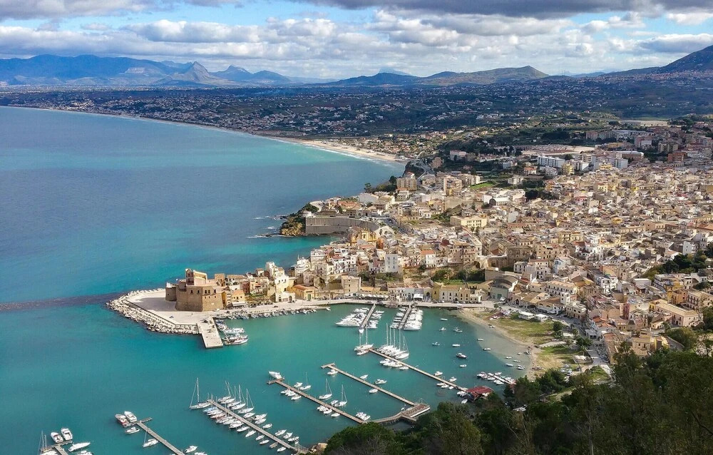 Beautiful Home in Castellammare d. Golfo With Wifi, Private Swimming Pool and Outdoor Swimming Pool