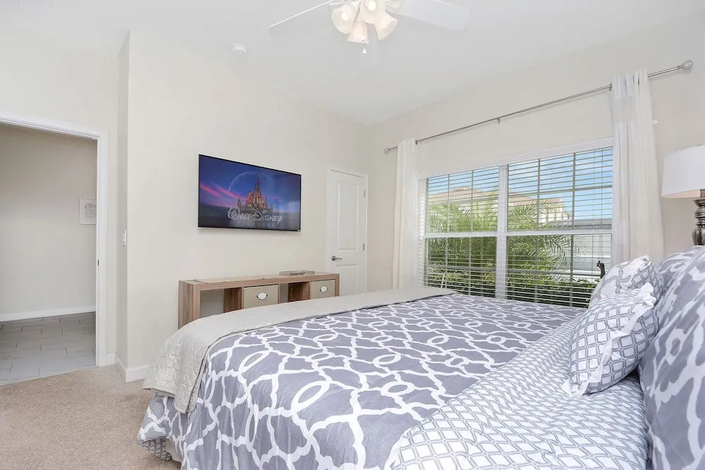 Wonderful 4Bd With Pool at Storey Lake Resort 4819