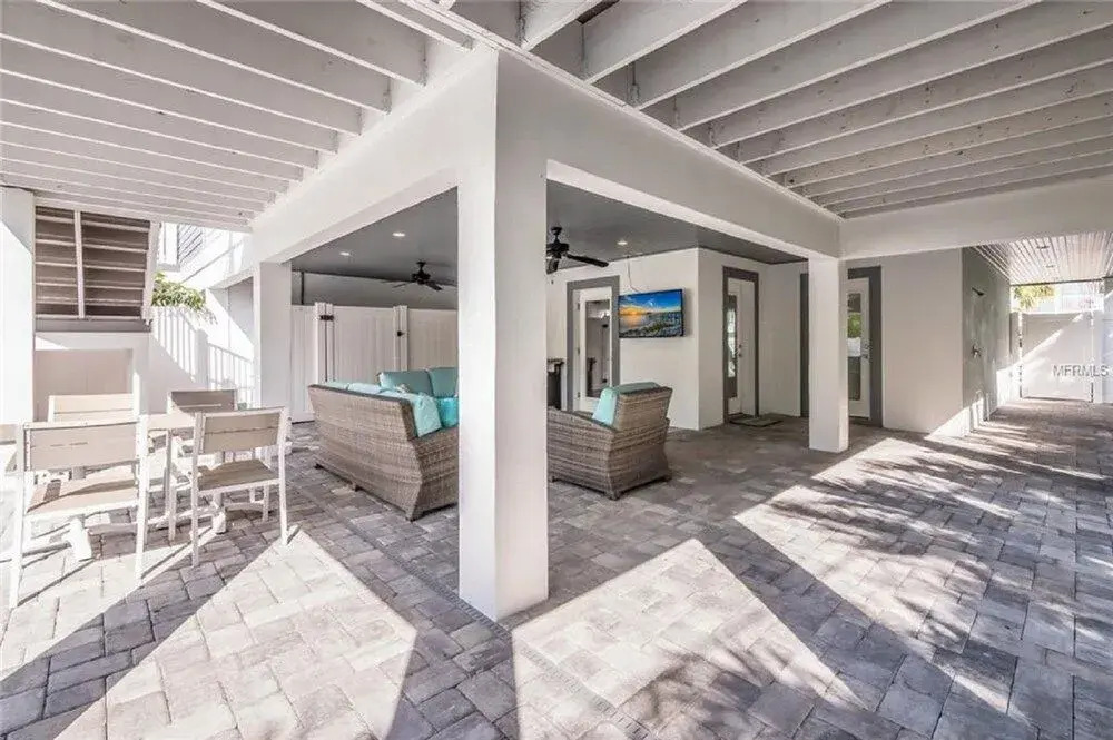 Day Break Bungalow by AMI Locals