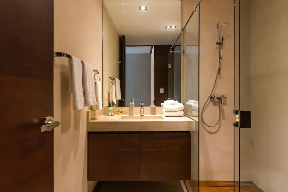 Modern 2BR Apartment With Private Pool Amazing Amenities Near The Beach