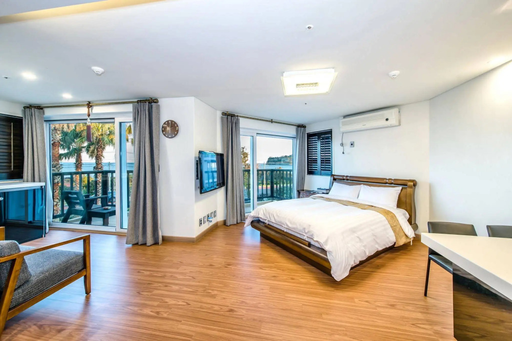 T Island Resort