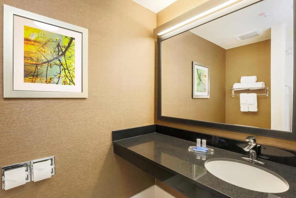 Fairfield by Marriott Inn & Suites Las Vegas Stadium Area