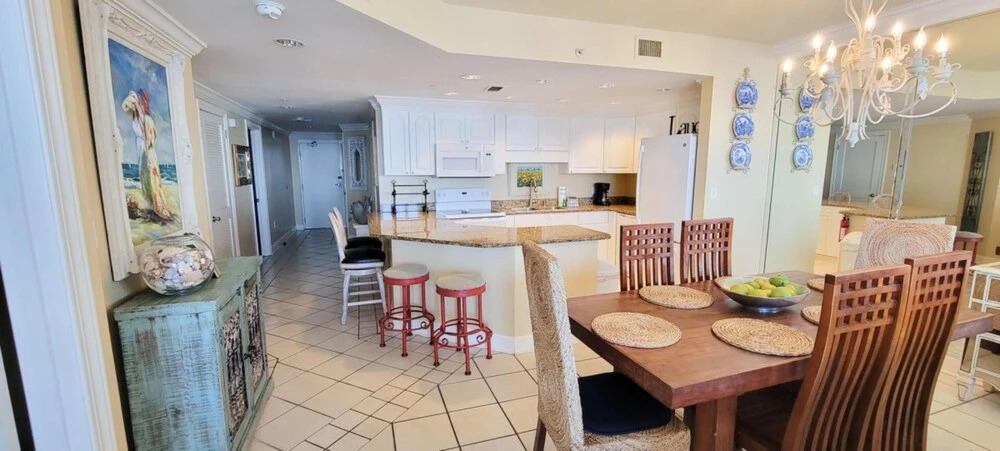 Phoenix X 1410 by Gold Star Vacation Rentals