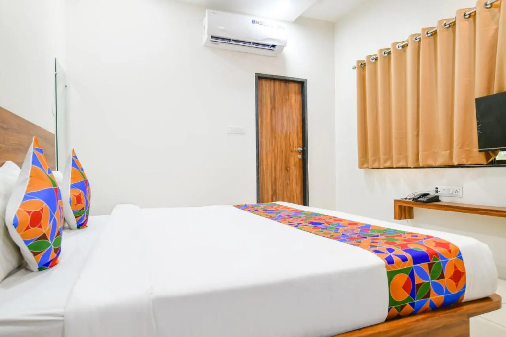 Hotel O Adiyogi Aura