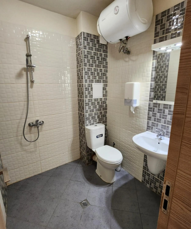 Colonel apartment 953