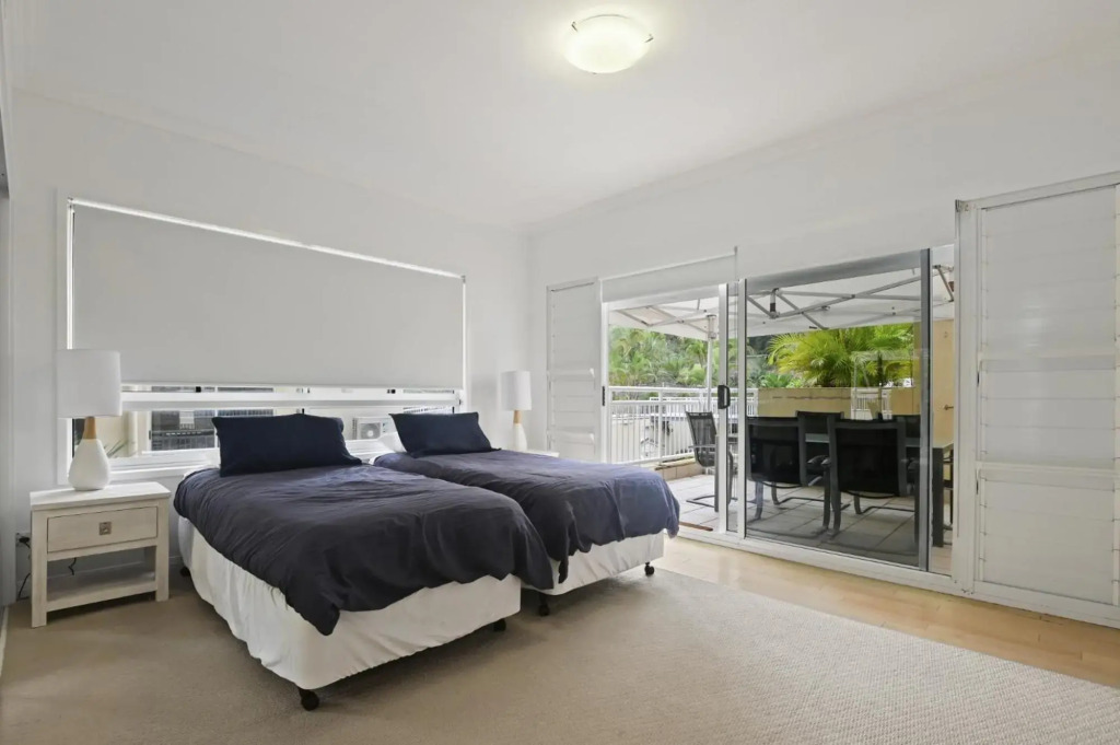 Deep Blue Apartment 1 Tangalooma