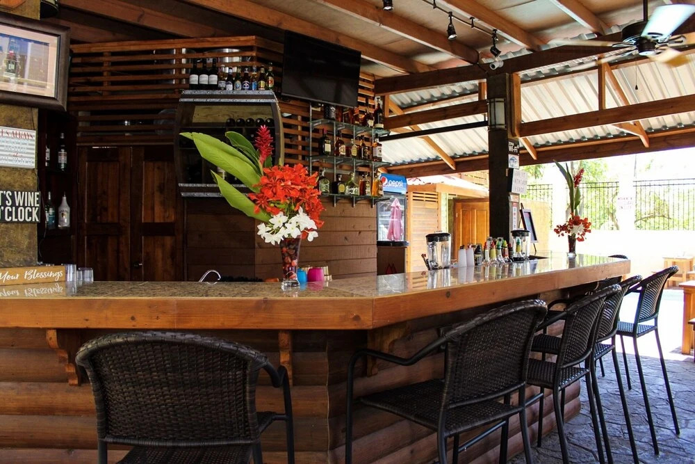 Rock Point Villas Vacations Rentals Sandy Bay, Roatan, Honduras.c.a
