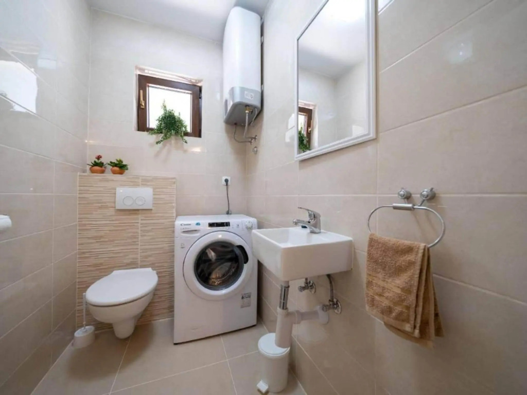 Wonderful Holiday Home in Pridraga with Wellness