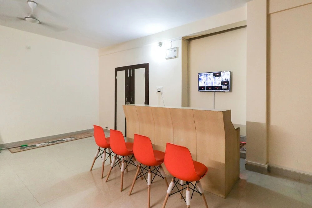 Oyo 43835 Imperial Stays
