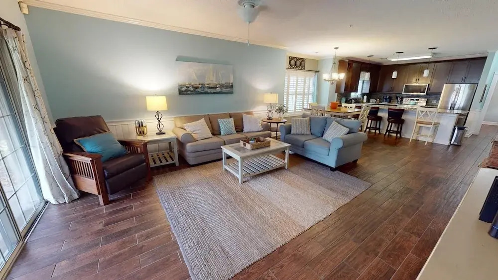 Magnolia North Unit 105