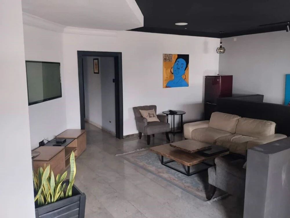 The Crib-Artist Residence