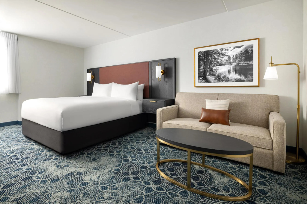 Doubletree By Hilton Concord Downtown