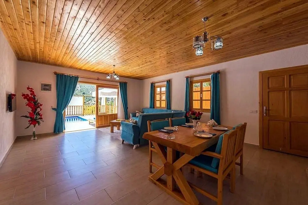 Villa Nisan