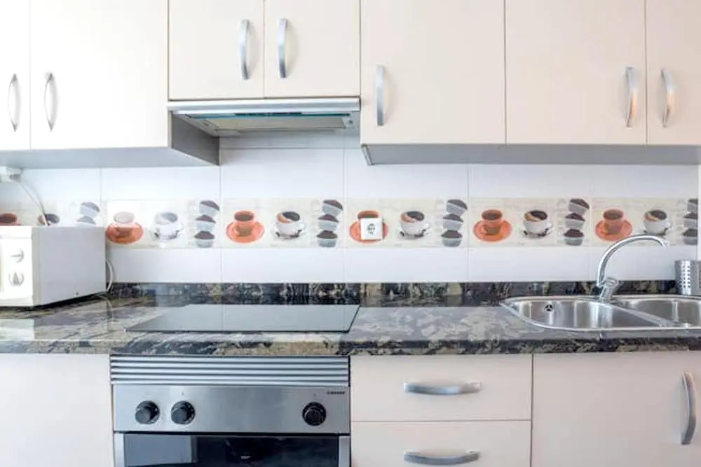 Apartment with 2 Bedrooms in Granada, with Wifi - 80 Km From the Beach