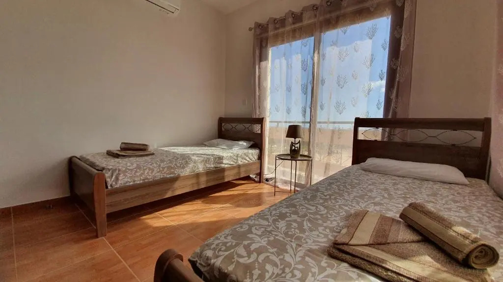 Dafni villa 12