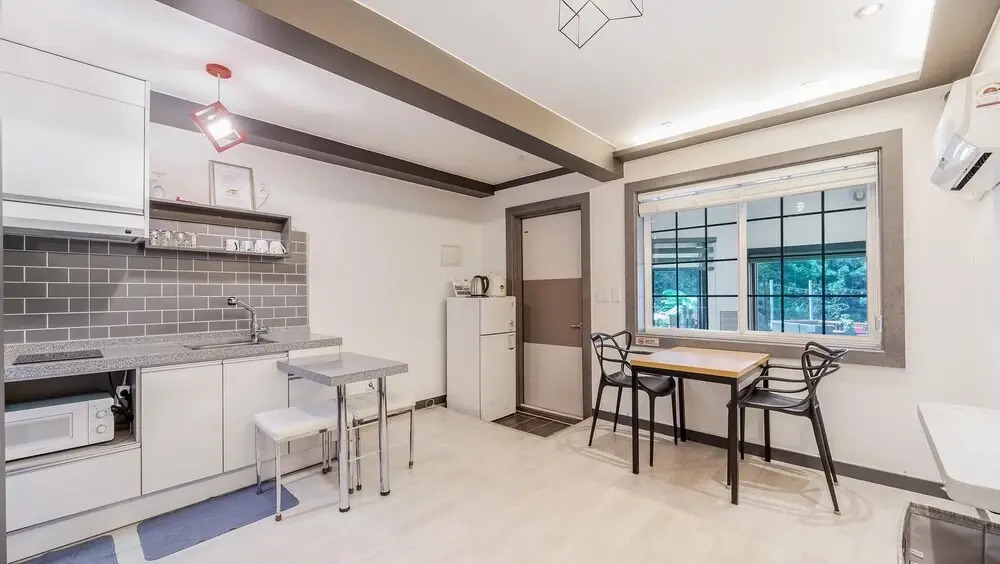 Gangneung Pradaevas Pension / Усадьба Сонёчан