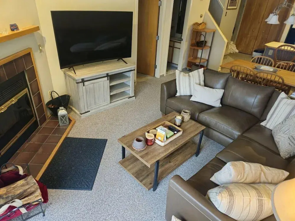 Woods Village 10