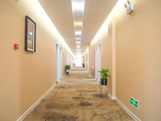 Homeinn Pebble Hotel (Wuhu Fantawild Phase 2, 3, and 4 Jiuzi Ancient Town)