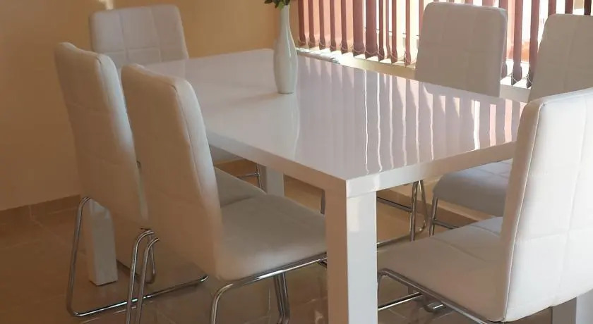 Plamena Apartments