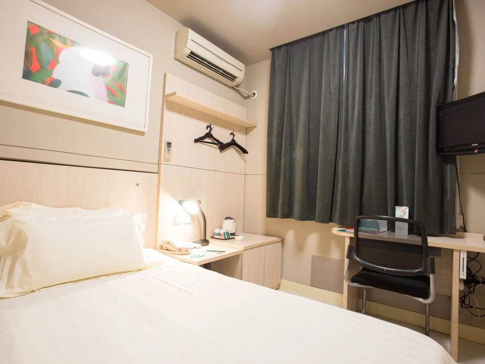 Jinjiang Inn Style (Taiyuan South Inner Ring Financial University North Campus)