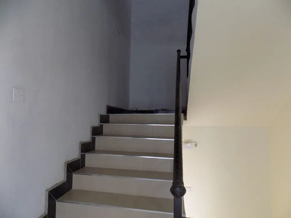 Peak Hotel