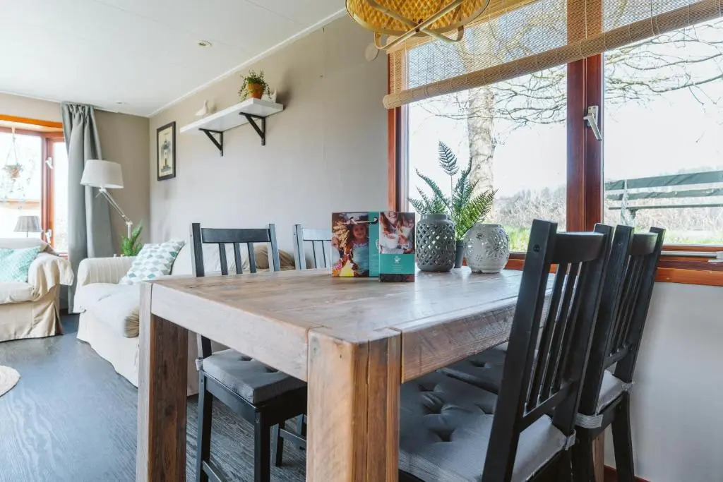 Chalet 41 - Haayse Bos Ouddorp - Not for companies - In the middle of nature near the beach