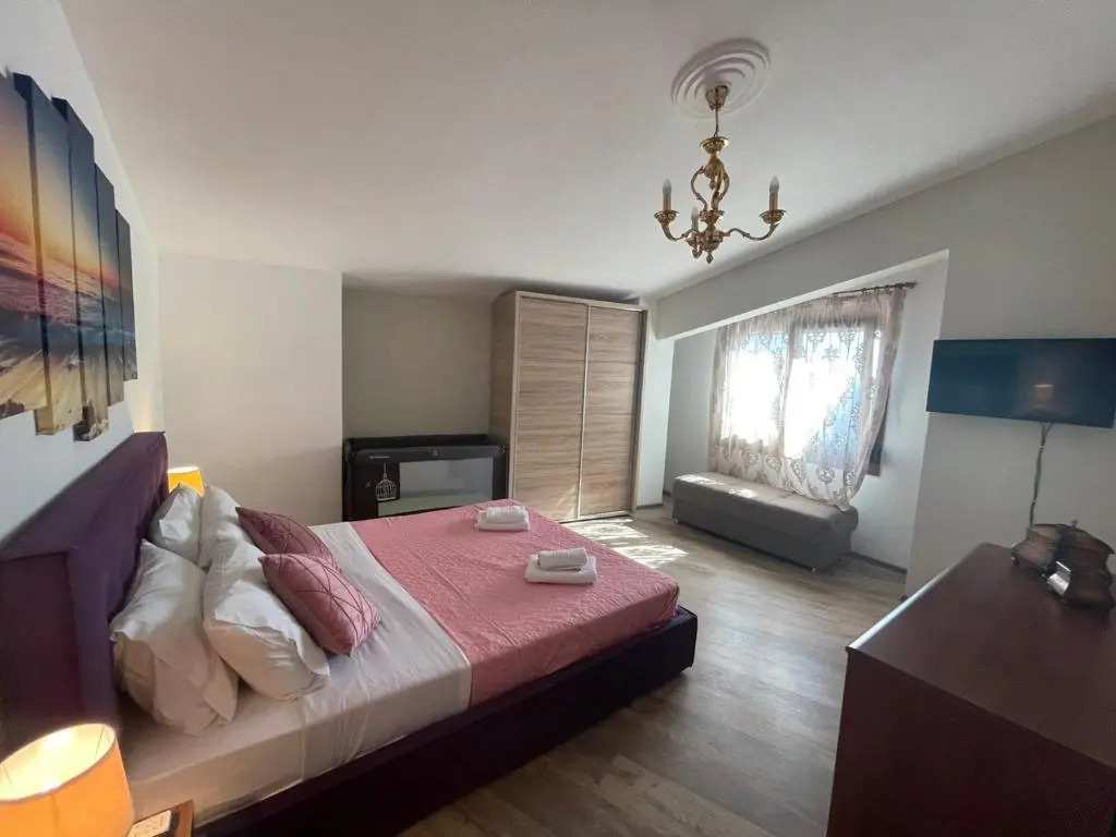 Maisonette 25m from the sea