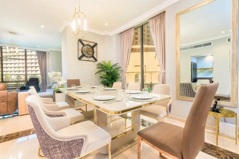 Luxurious 5 Bedroom Duplex with terrace & sea view