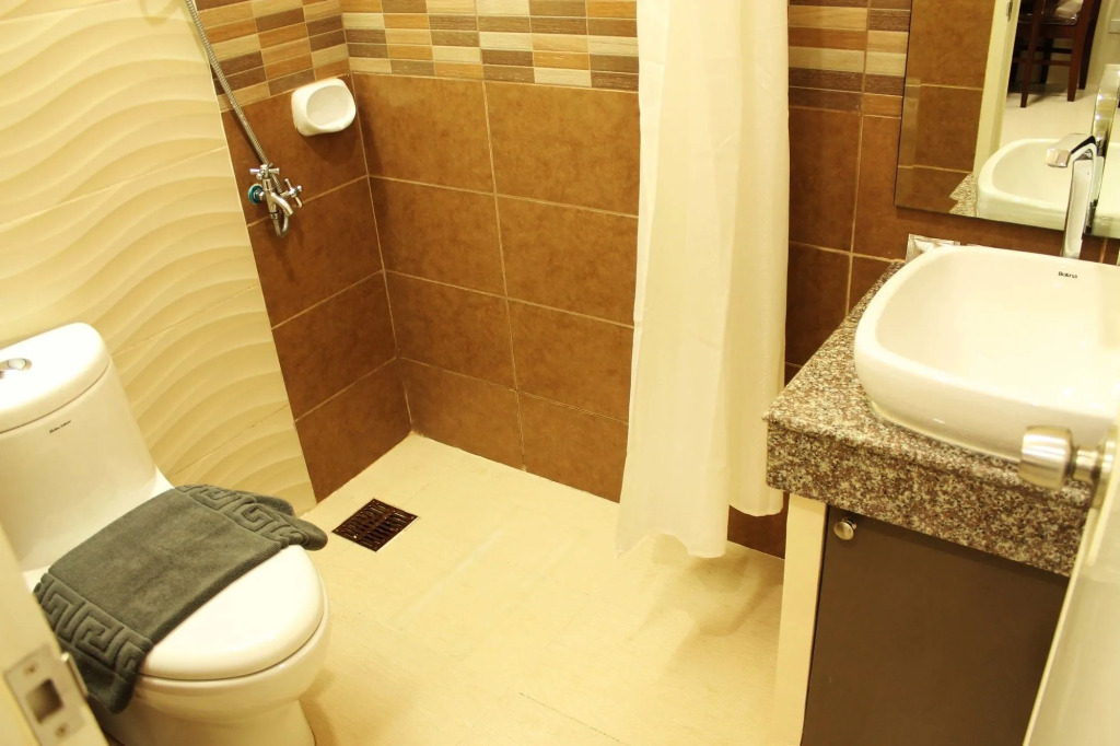 Sebastien Hotel