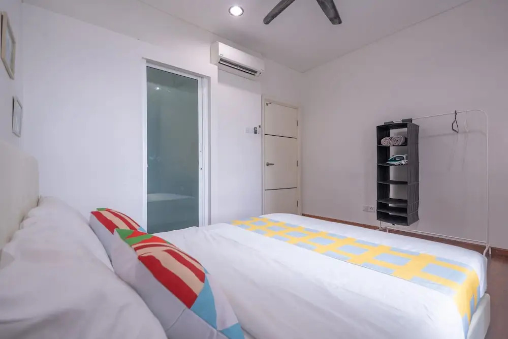 OYO Home 89736 Unbelievable 2br 1medini