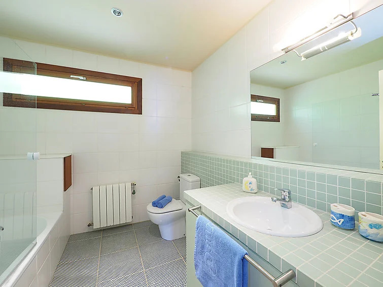 Holiday Home Almadrava
