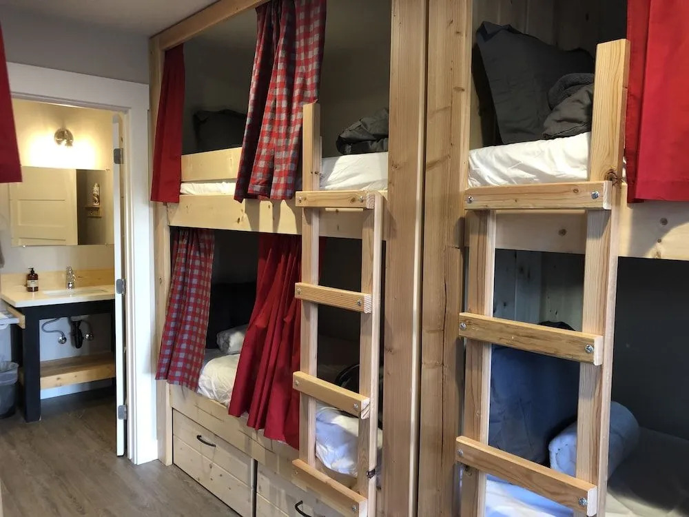 Eastside Guesthouse and Bivy