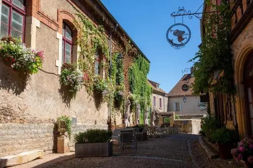 Camping et Village-Chalets du Breuil