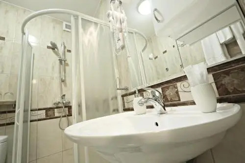 Apartments & Rooms Vienna
