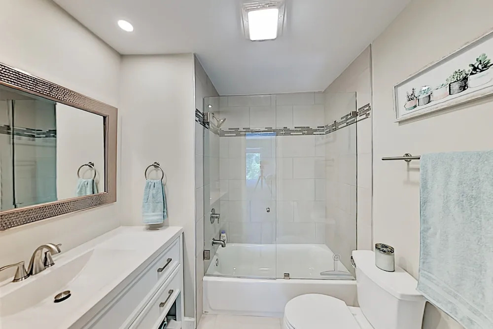 114sprin 2 Bedroom Condo