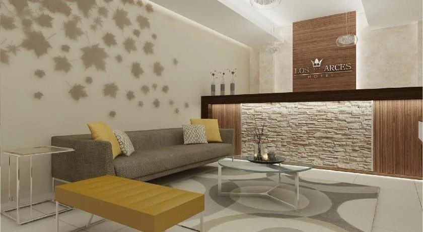 LOS ARCES HOTEL