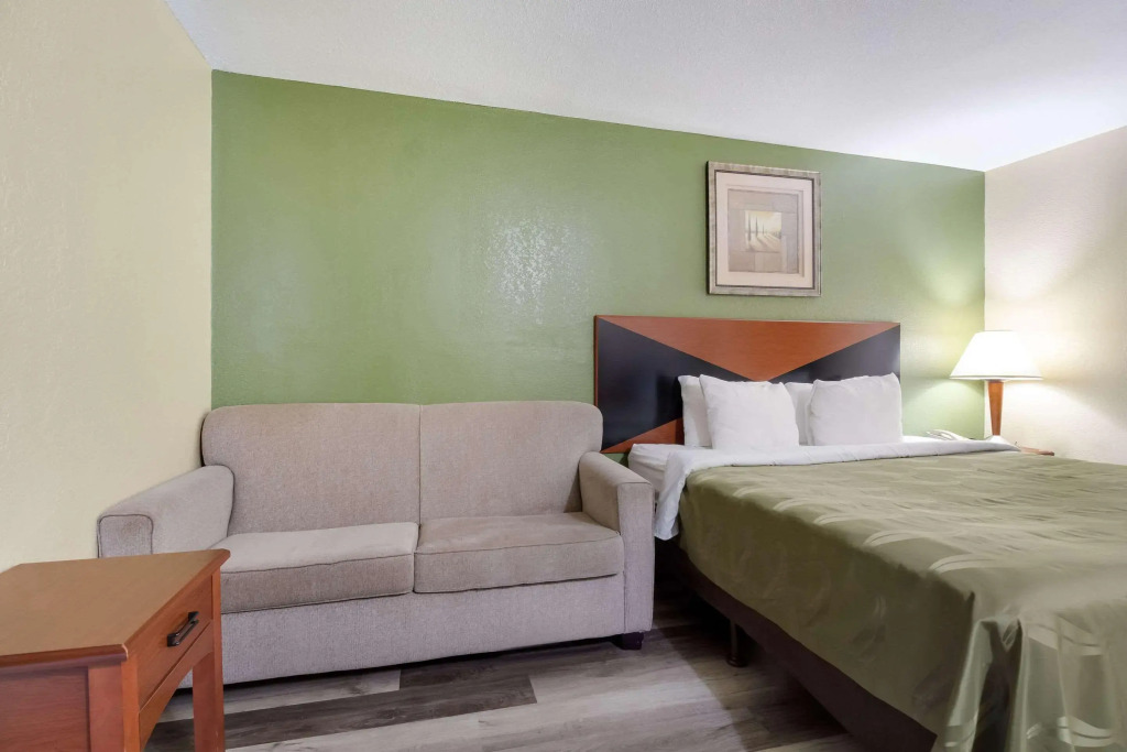 Quality Inn Baytown - Houston East