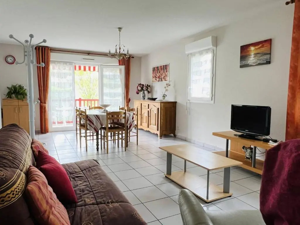 Appartement Cambo-les-Bains, 2 pièces, 2 personnes - FR-1-495-8