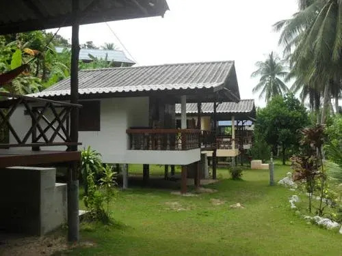 Salad Grand Bungalow & House Rental