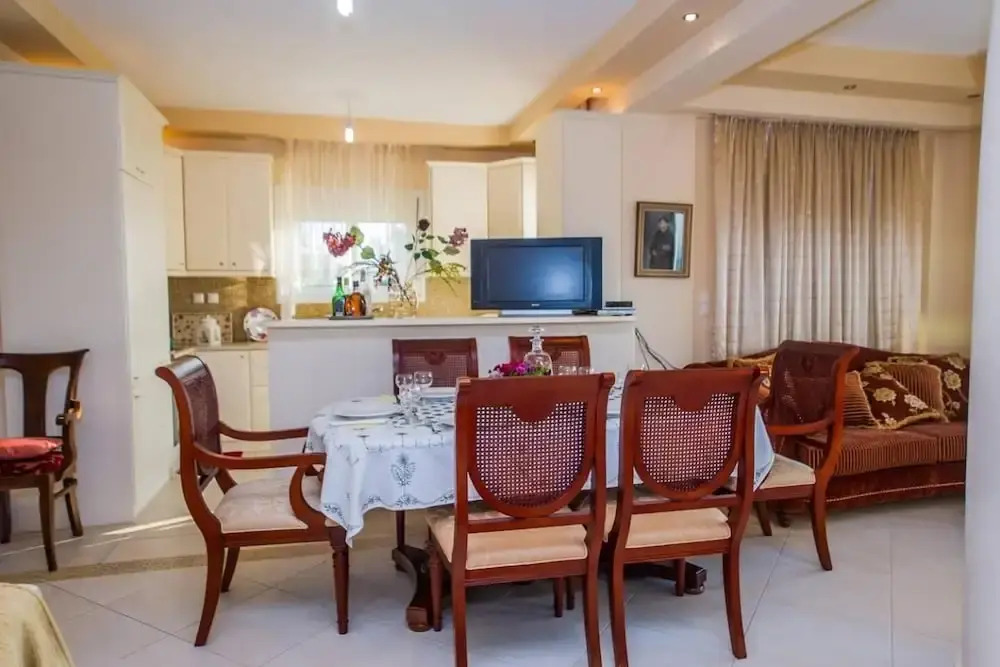 Verga Majestic Sunsets - Villa Close to the Beach